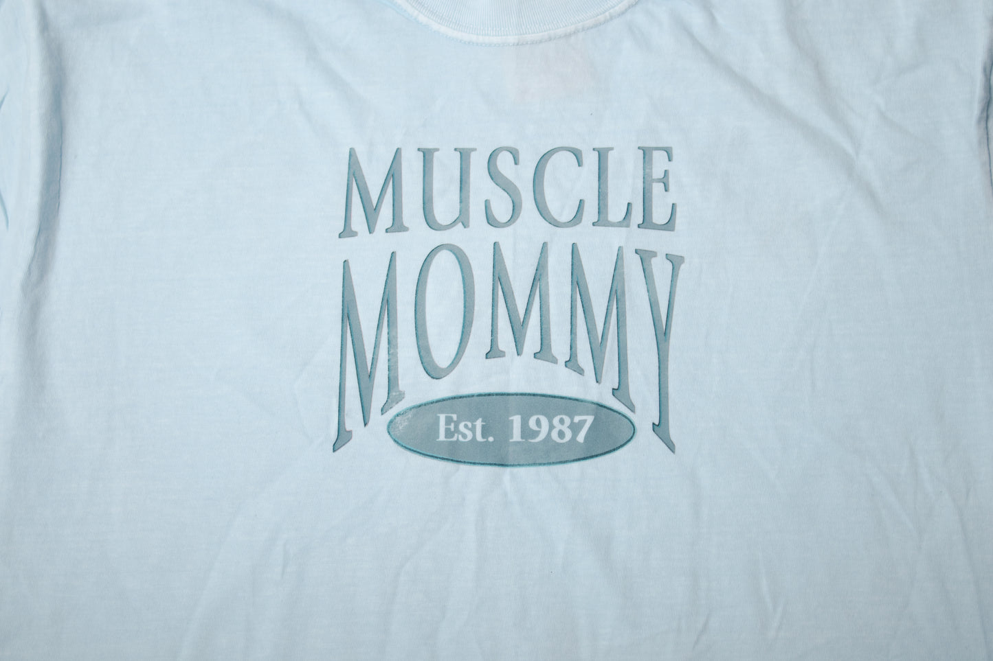 Muscle Mommy Vintage T-Shirt – Est. 1987