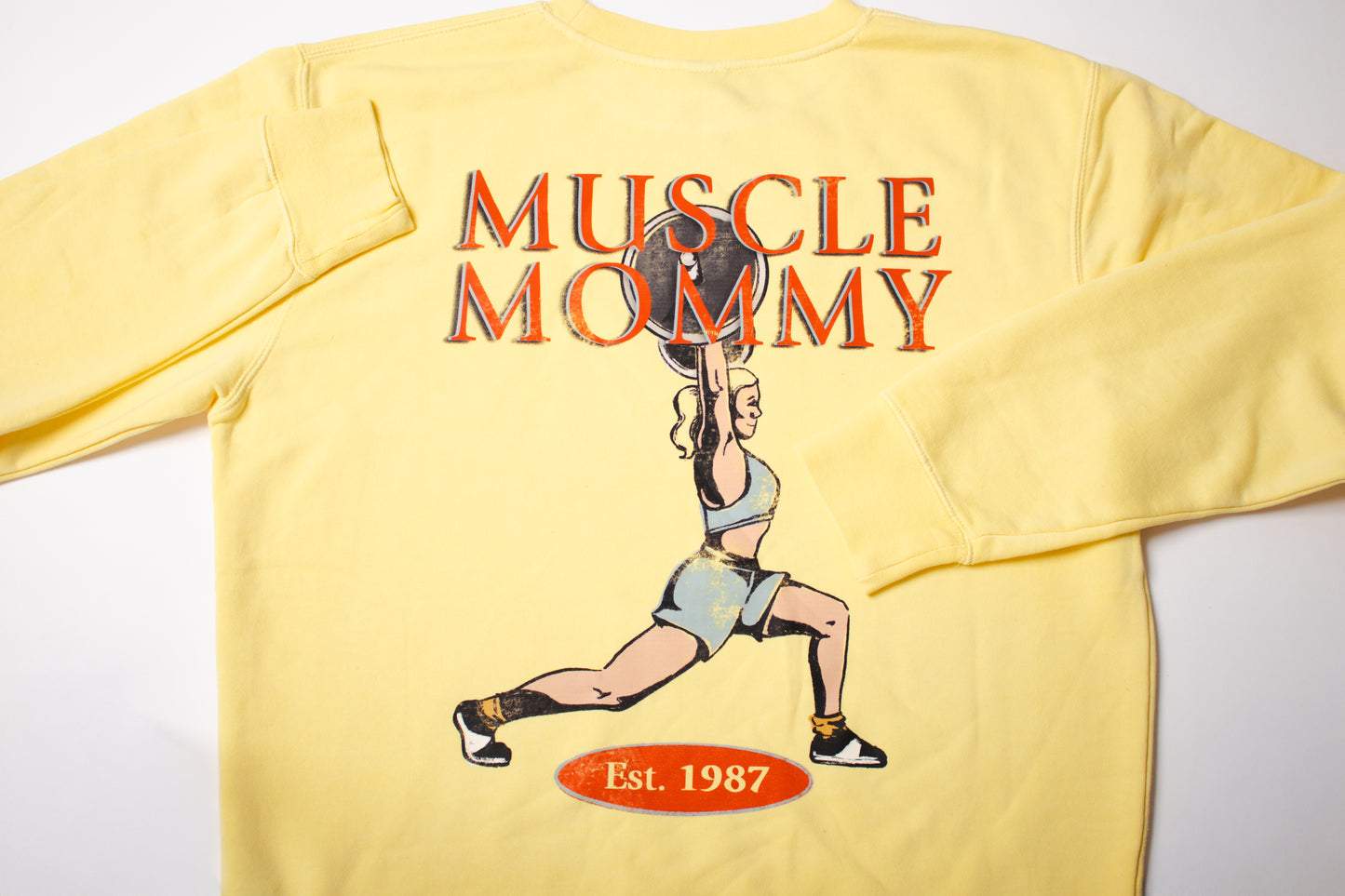 Muscle Mommy Vintage Sweatshirt – Est. 1987